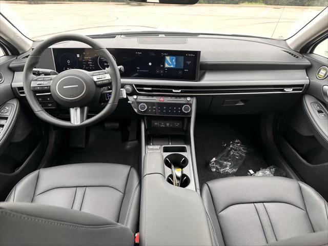new 2025 Hyundai Sonata Hybrid car, priced at $39,313