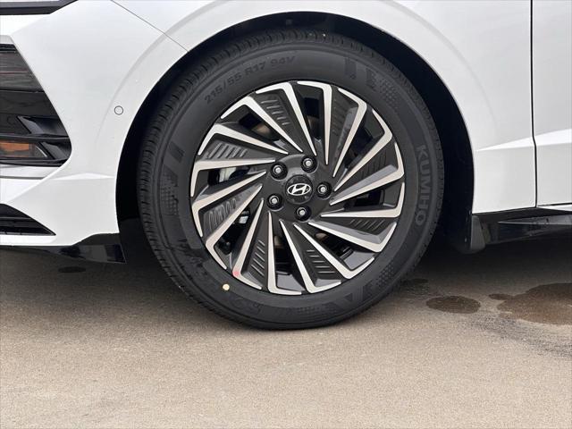 new 2025 Hyundai Sonata Hybrid car, priced at $39,313