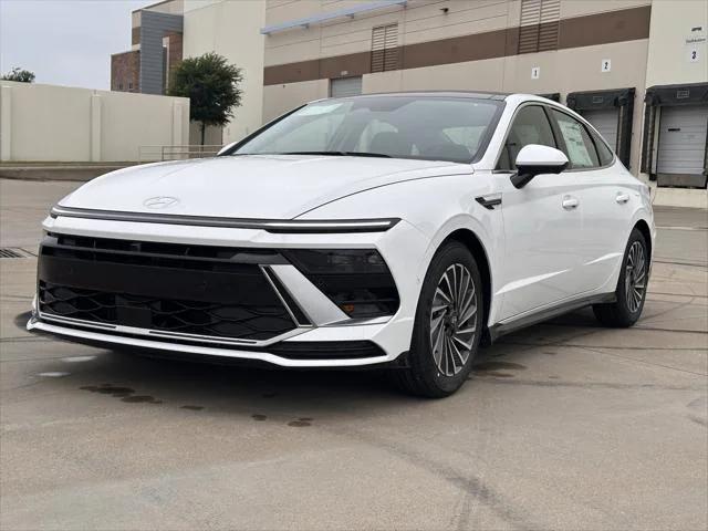 new 2025 Hyundai Sonata Hybrid car, priced at $38,313