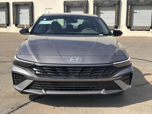 new 2025 Hyundai Elantra car, priced at $23,058