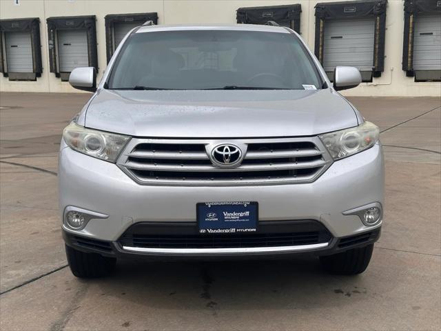 used 2013 Toyota Highlander car, priced at $10,995