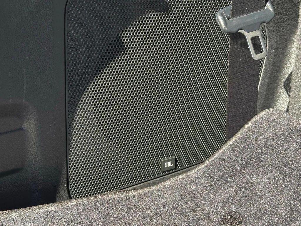 used 2022 Toyota Highlander car, priced at $31,496