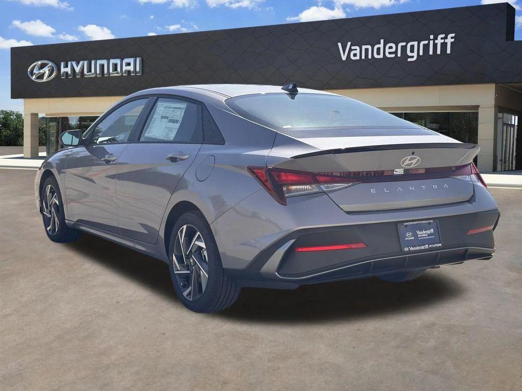 new 2025 Hyundai Elantra car, priced at $22,250