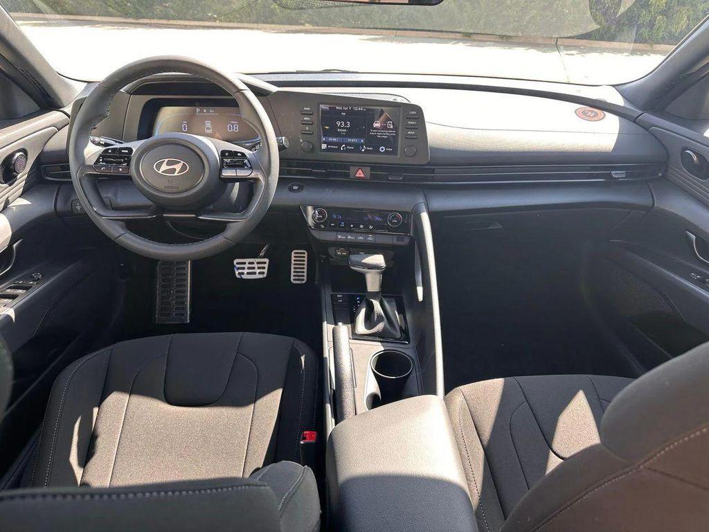 new 2025 Hyundai Elantra car, priced at $22,250