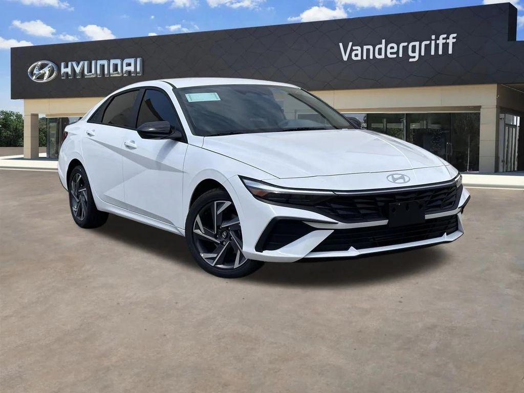 new 2025 Hyundai Elantra car, priced at $25,034