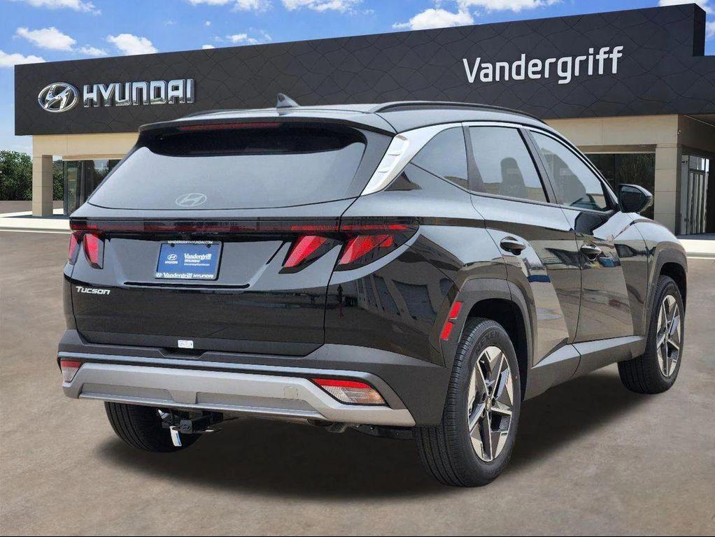 new 2025 Hyundai Tucson car, priced at $28,153