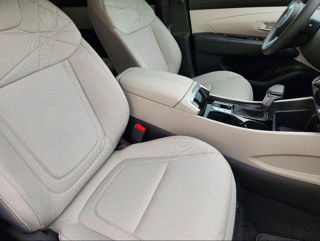 new 2025 Hyundai Tucson car, priced at $28,153
