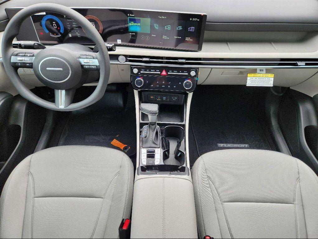 new 2025 Hyundai Tucson car, priced at $28,153