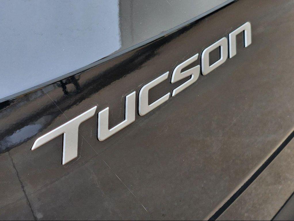 new 2025 Hyundai Tucson car, priced at $28,153