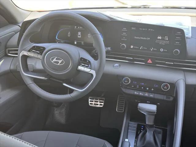 new 2025 Hyundai Elantra car, priced at $23,085