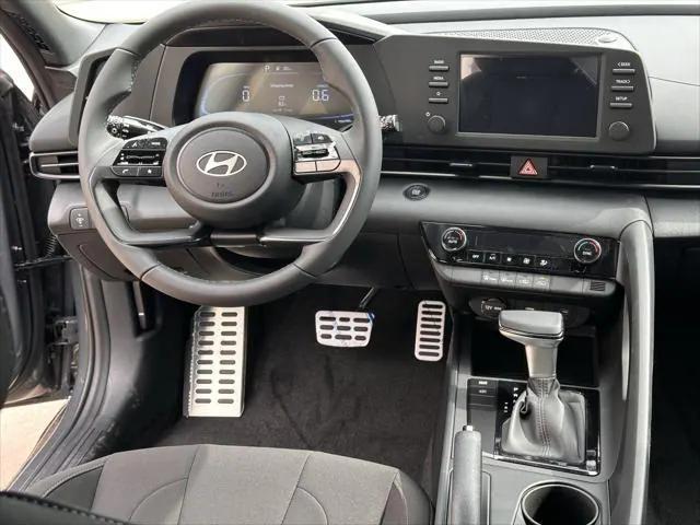 new 2025 Hyundai Elantra car, priced at $23,186
