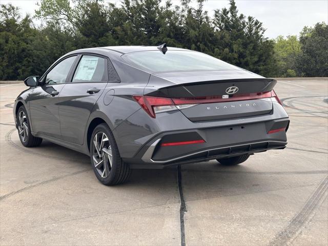 new 2025 Hyundai Elantra car, priced at $21,900