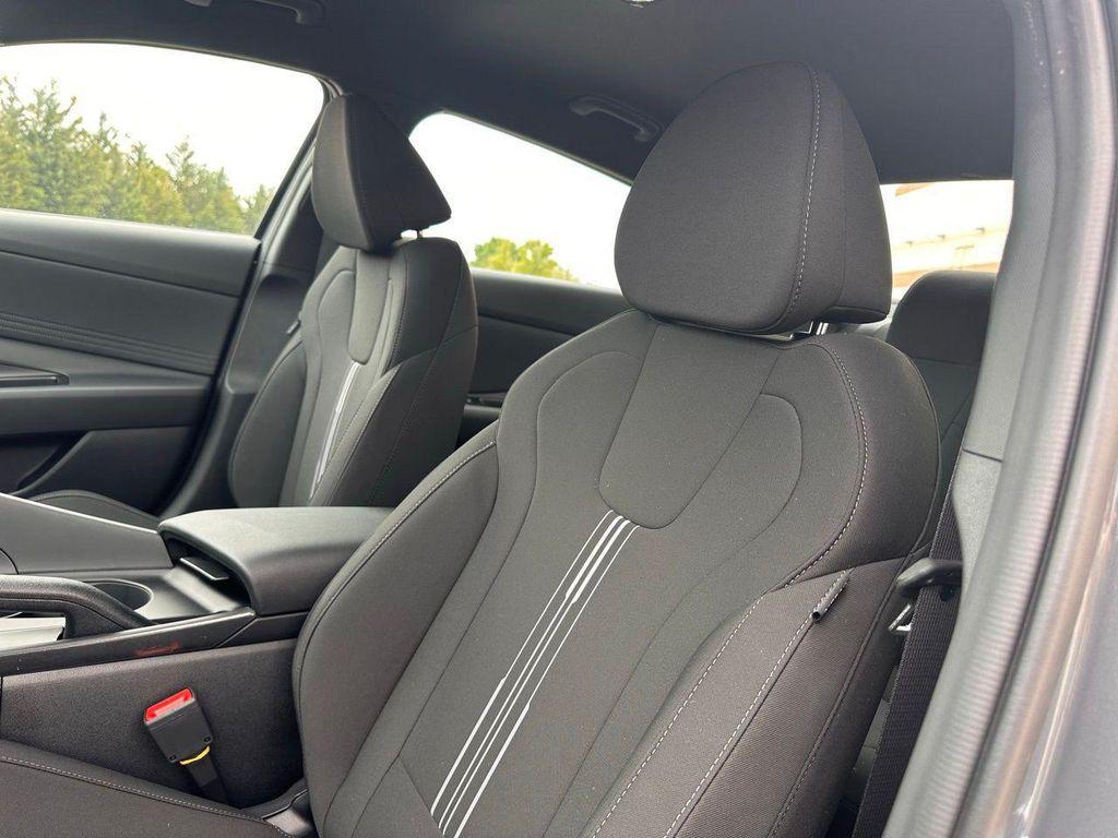 new 2025 Hyundai Elantra car, priced at $21,900