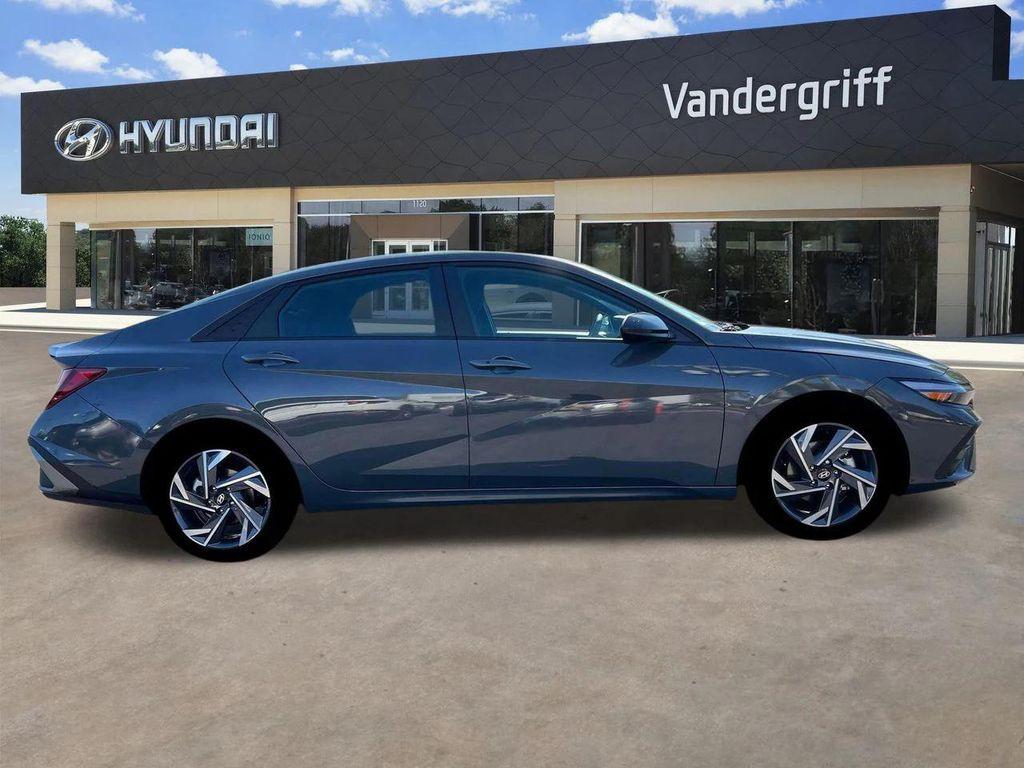 new 2025 Hyundai Elantra car, priced at $21,150