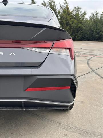 new 2025 Hyundai Elantra car, priced at $21,900