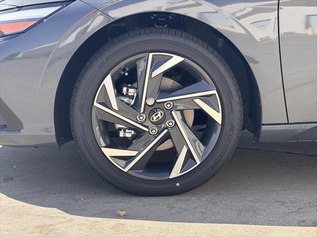 new 2025 Hyundai Elantra car, priced at $25,806