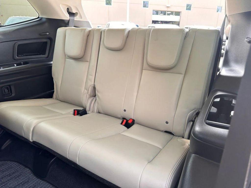 used 2024 Subaru Ascent car, priced at $28,333