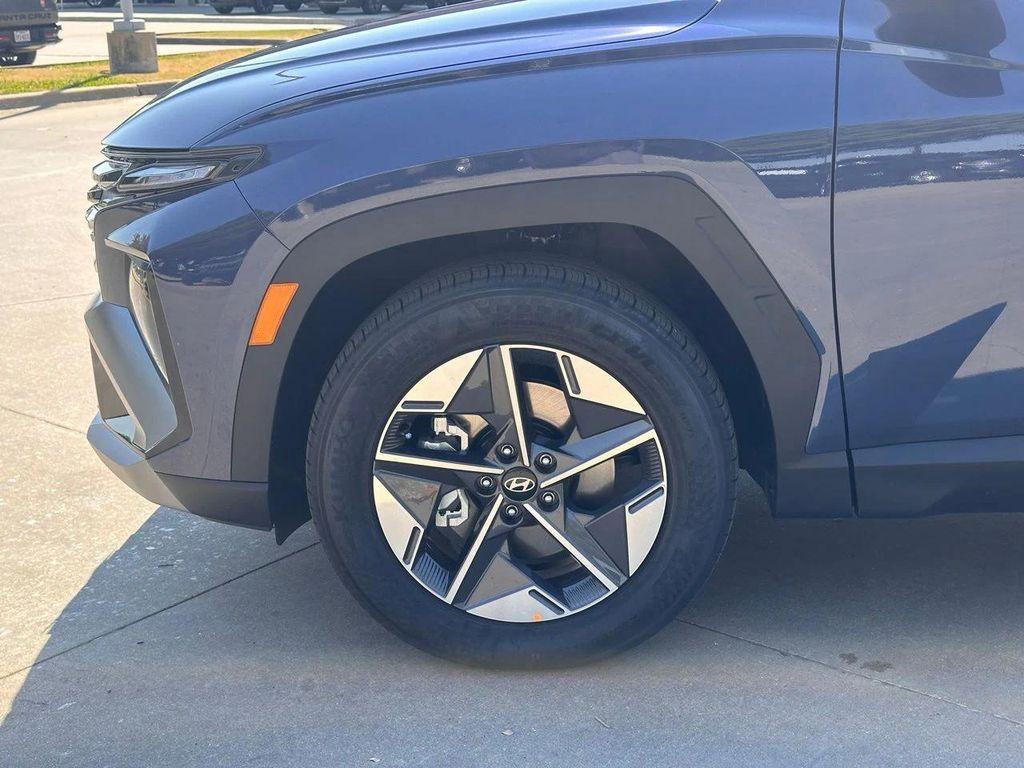new 2026 Hyundai Tucson car, priced at $33,930