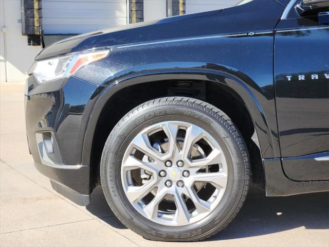 used 2019 Chevrolet Traverse car, priced at $22,698