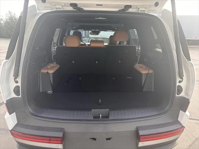 new 2025 Hyundai Santa Fe car, priced at $45,120