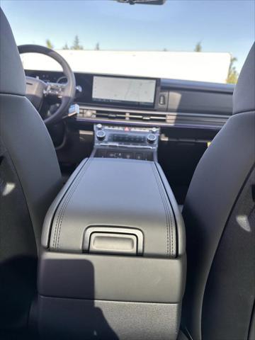 new 2025 Hyundai Santa Fe car, priced at $44,655