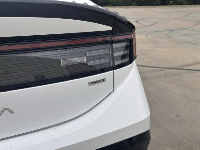new 2025 Hyundai Sonata Hybrid car, priced at $31,301