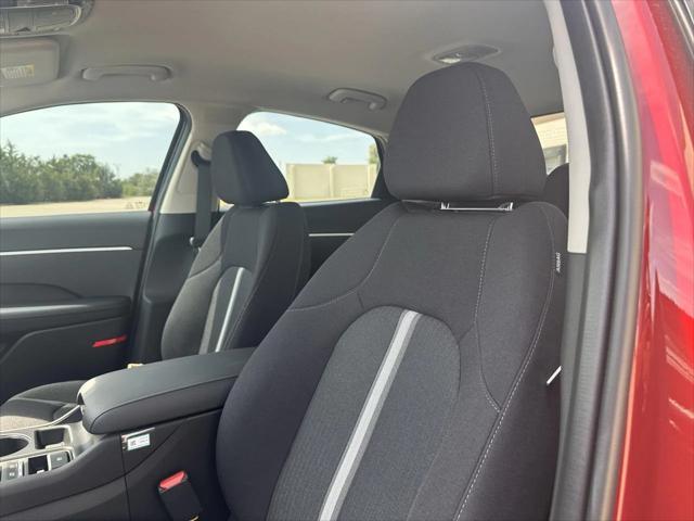 new 2025 Hyundai Sonata car, priced at $28,075