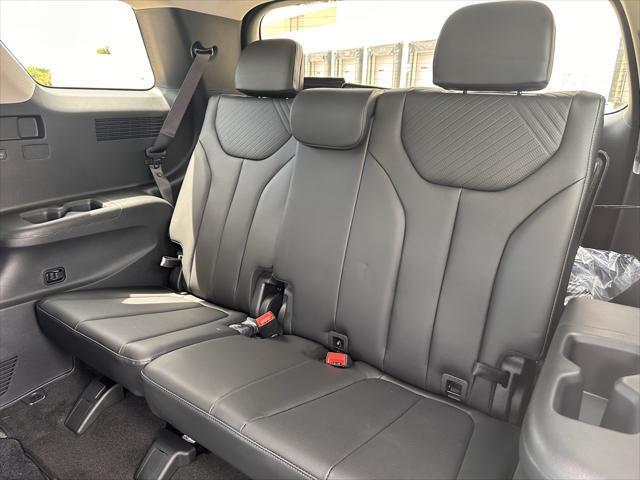new 2025 Hyundai Palisade car, priced at $44,678