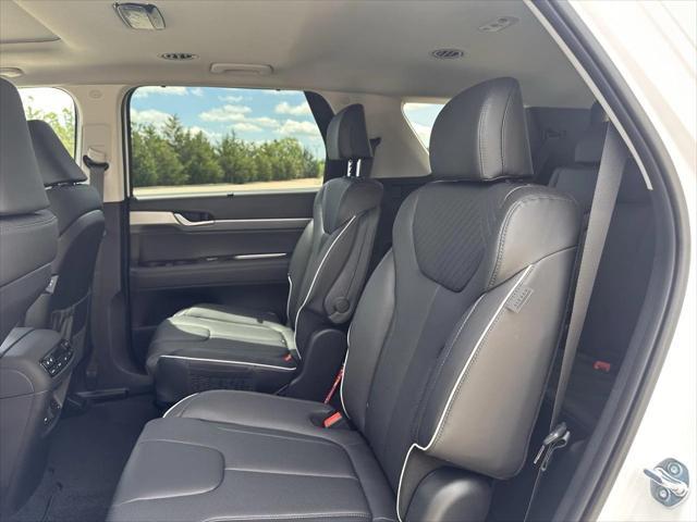 new 2025 Hyundai Palisade car, priced at $45,928