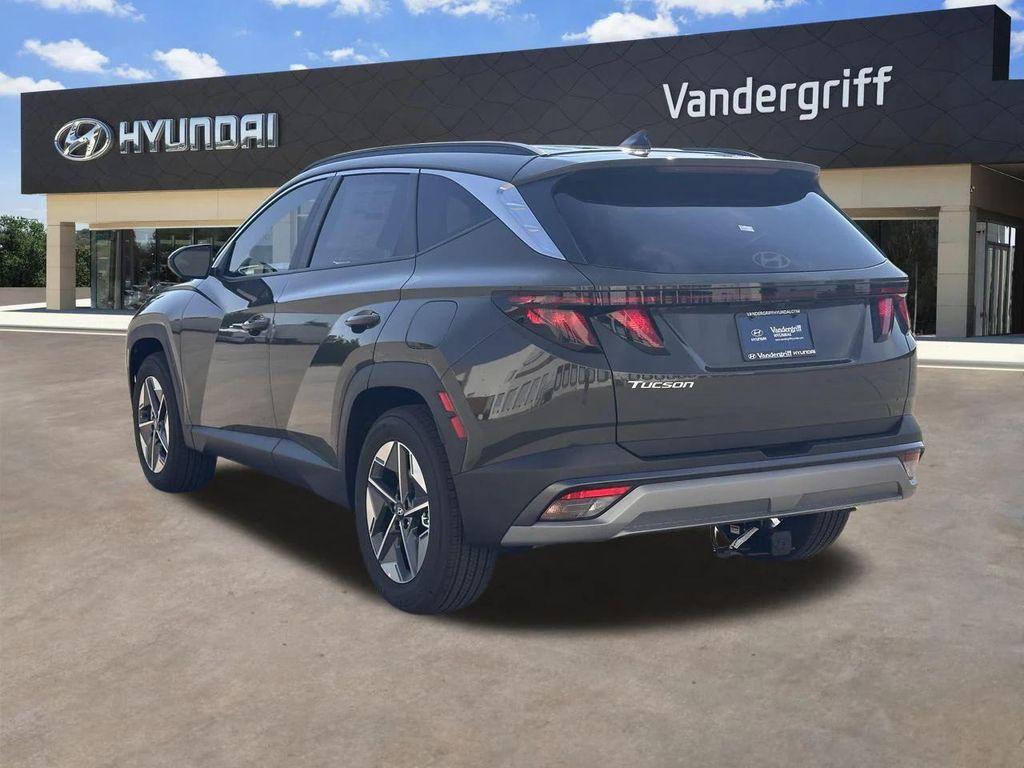 new 2025 Hyundai Tucson car, priced at $26,367