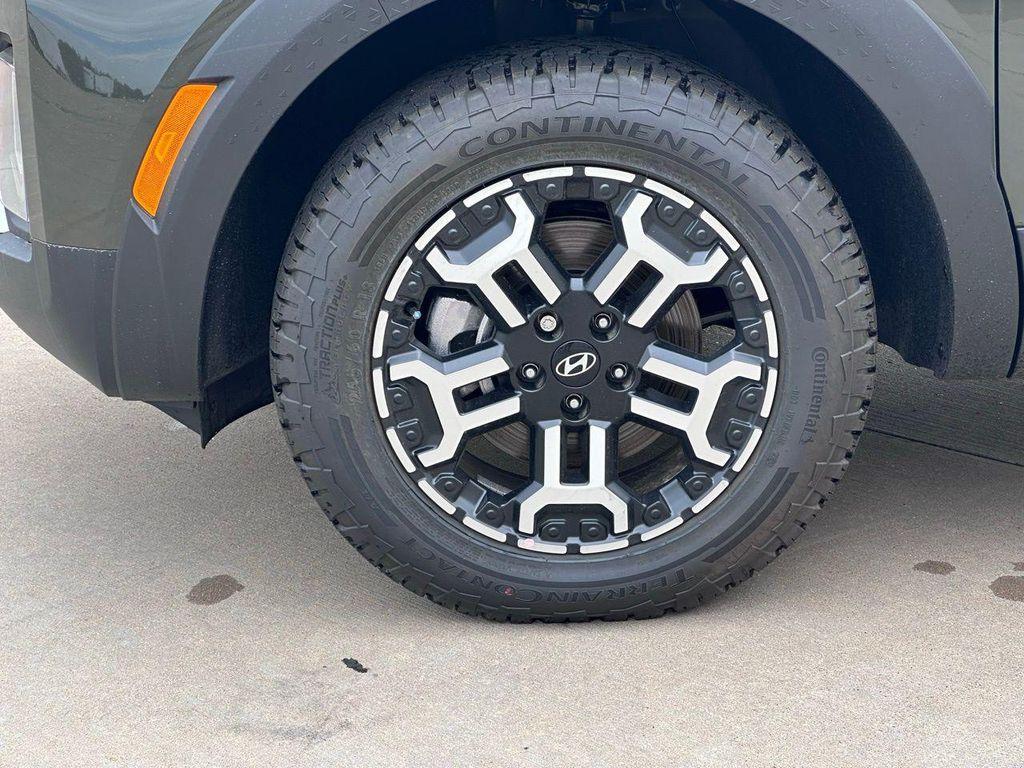 new 2025 Hyundai SANTA CRUZ car, priced at $39,439