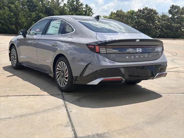 new 2025 Hyundai Sonata Hybrid car, priced at $38,003