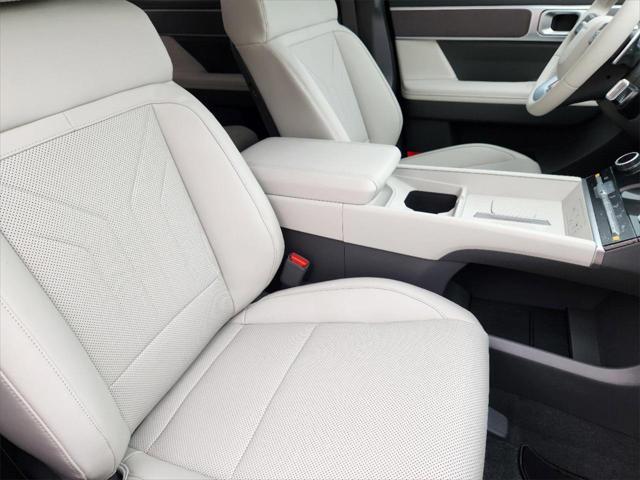 new 2025 Hyundai Santa Fe car, priced at $35,735