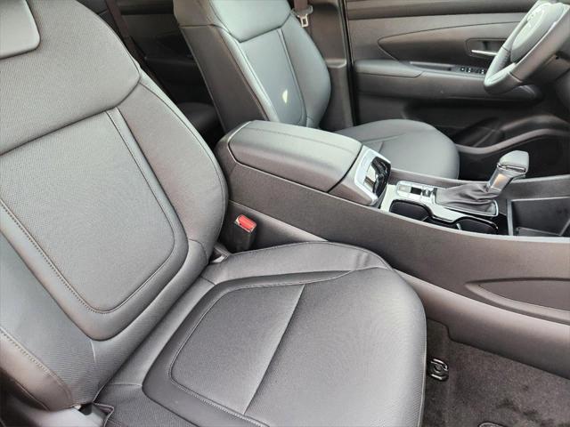 new 2025 Hyundai Tucson car, priced at $31,179