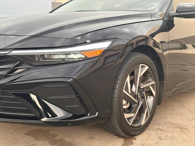 used 2024 Hyundai Elantra car