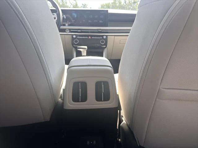 new 2025 Hyundai Tucson car, priced at $30,618