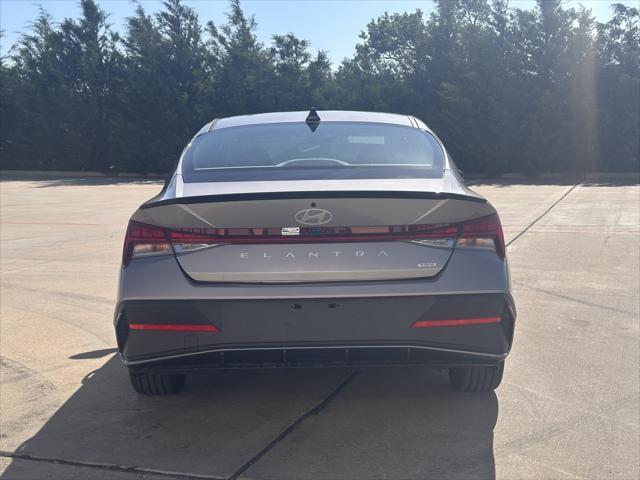 new 2025 Hyundai Elantra car, priced at $26,085