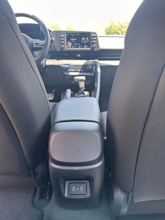 new 2025 Hyundai Elantra car, priced at $22,250