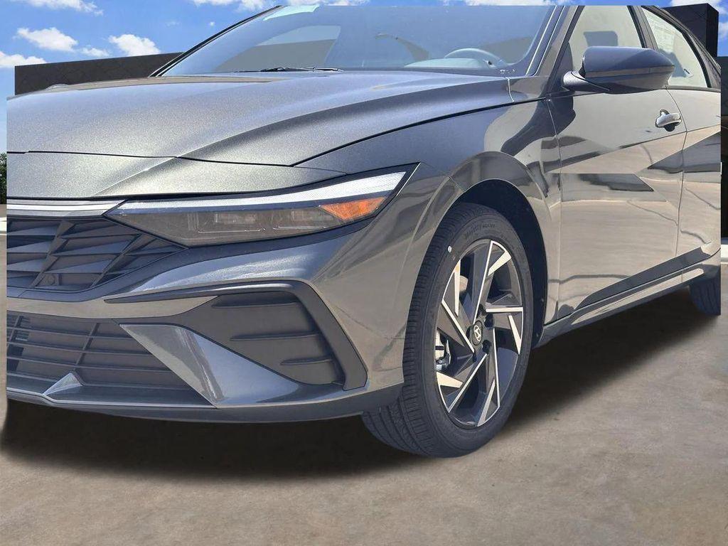 new 2025 Hyundai Elantra car, priced at $22,250
