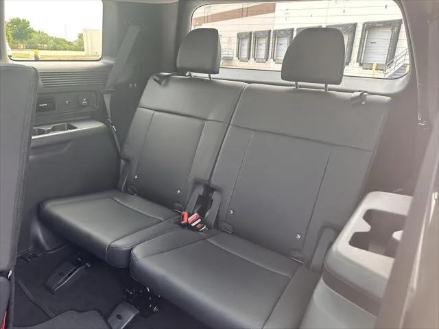 new 2025 Hyundai Santa Fe car, priced at $44,292