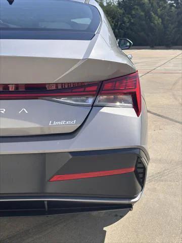 new 2025 Hyundai Elantra car, priced at $26,652