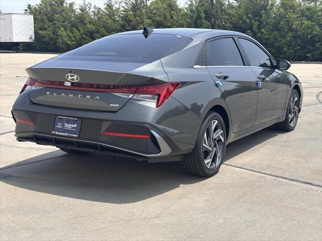 new 2025 Hyundai Elantra car, priced at $29,563