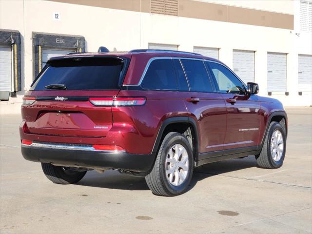 used 2022 Jeep Grand Cherokee car, priced at $29,376