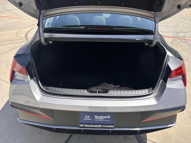 new 2025 Hyundai Elantra car, priced at $27,902