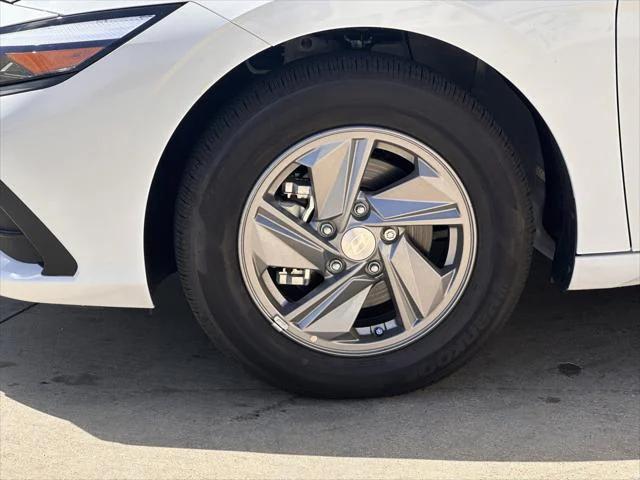 new 2025 Hyundai Elantra car, priced at $22,510