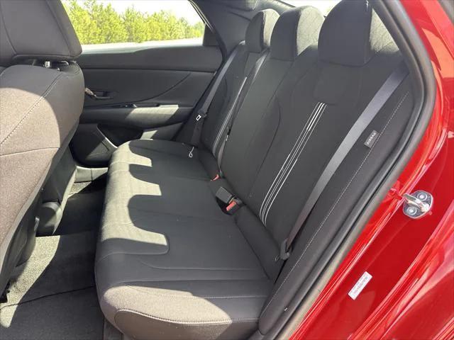 new 2025 Hyundai Elantra car, priced at $23,687
