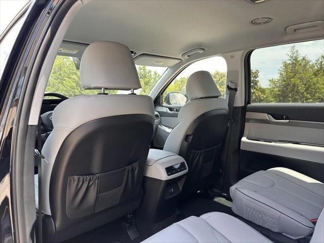 new 2025 Hyundai Palisade car, priced at $40,963