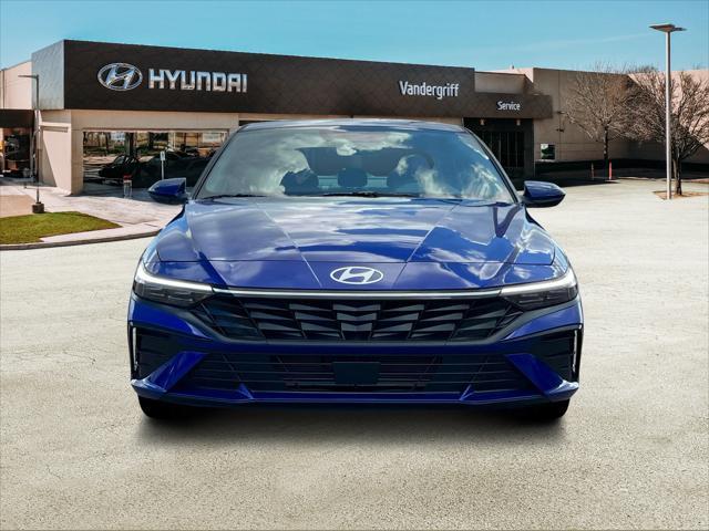 new 2025 Hyundai Elantra car, priced at $25,556