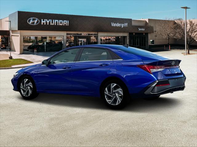 new 2025 Hyundai Elantra car, priced at $25,556