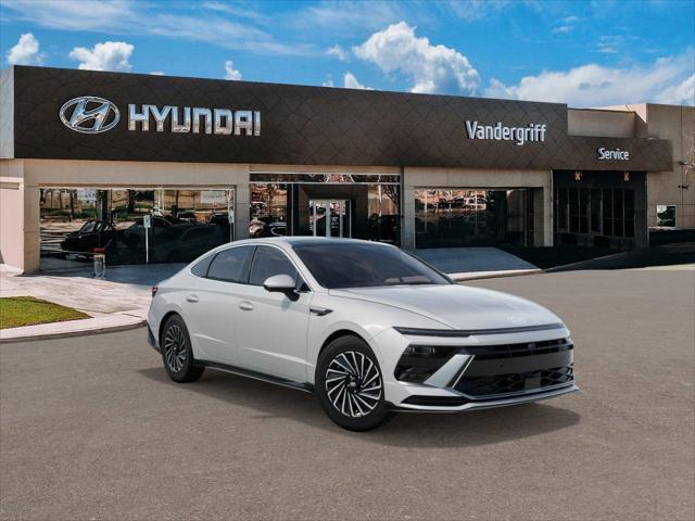 new 2025 Hyundai Sonata Hybrid car, priced at $39,327